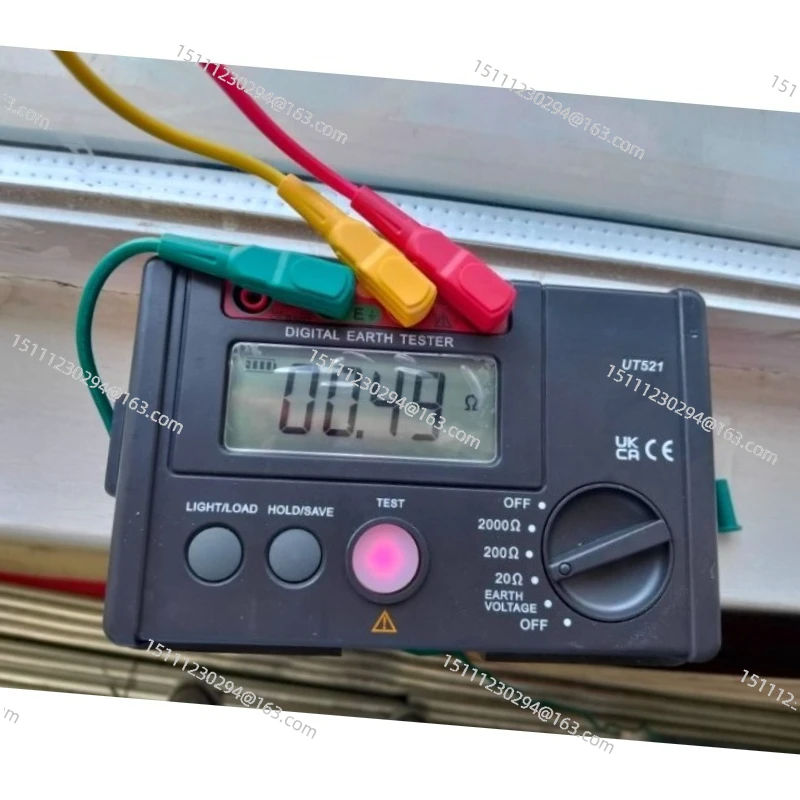 

UNI-T UT522 Grounding Resistance Tester Digital Earth Resistance Tester