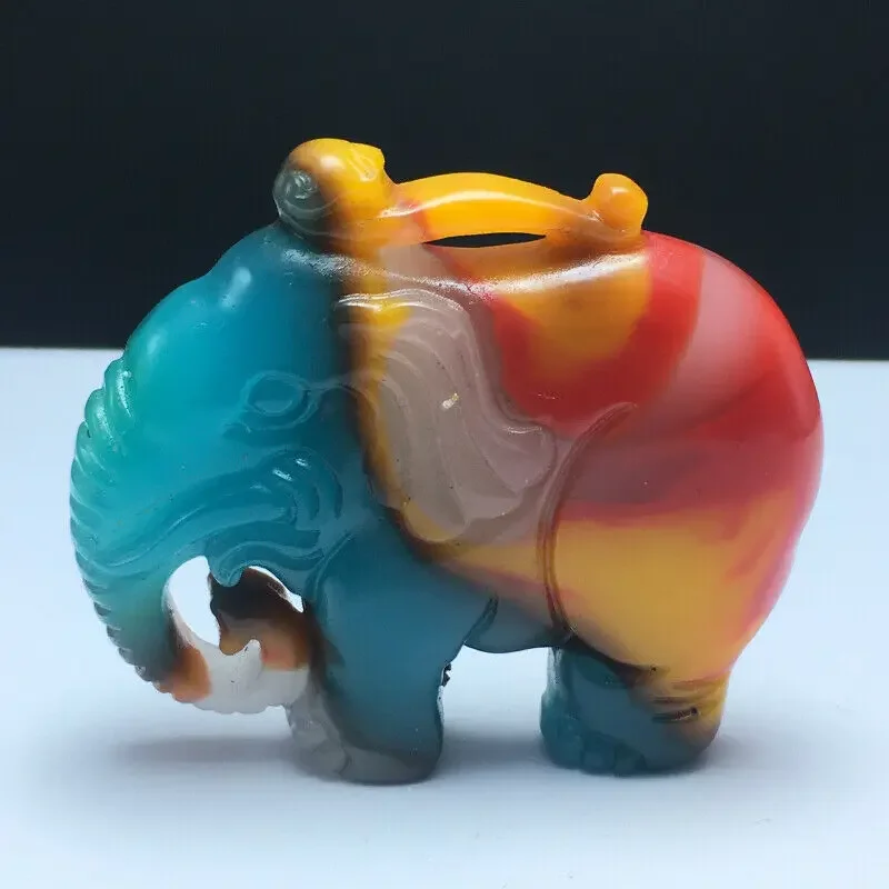 Natural color chalcedony elephant, hand carved quartz crystal, 1PCs