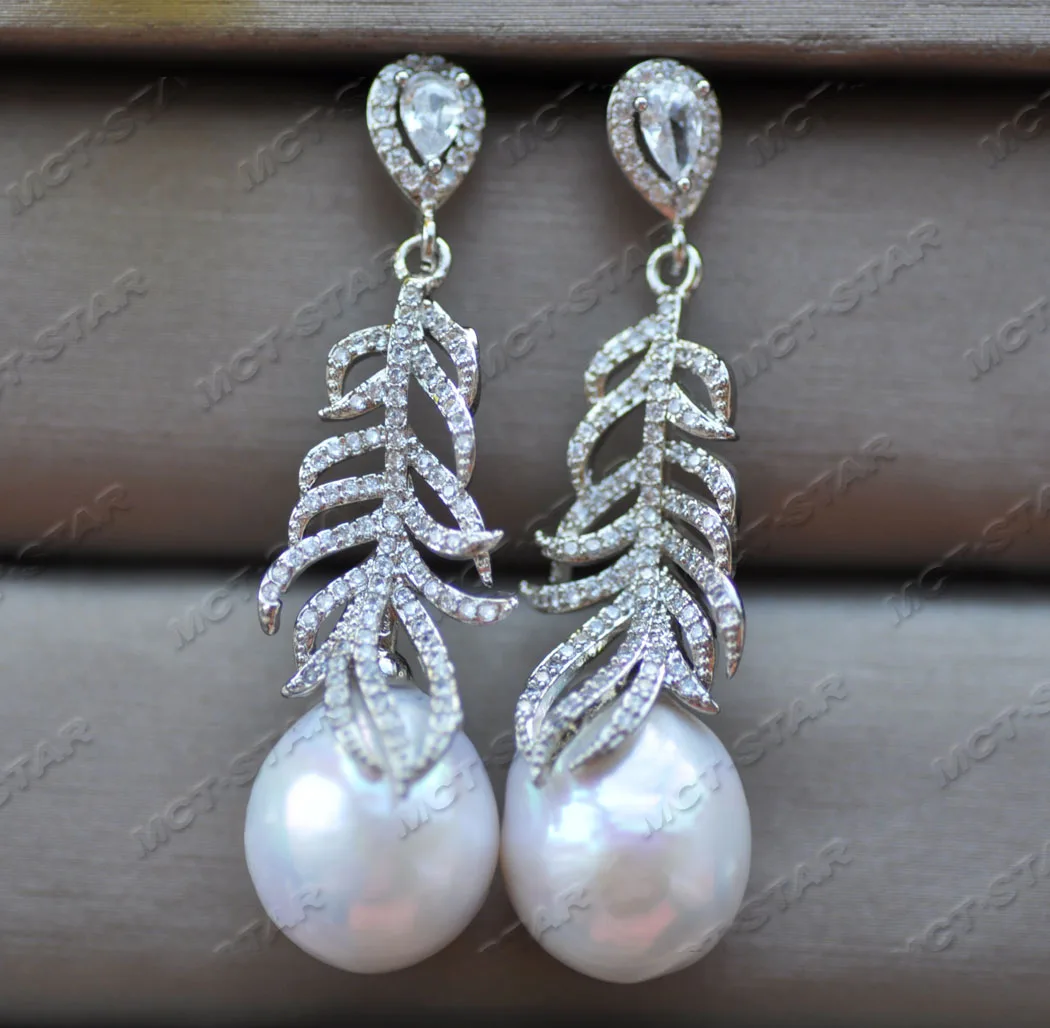 

Z11847 15mm Feather CZ White Teardrop KESHI Reborn Pearl Dangle Earring