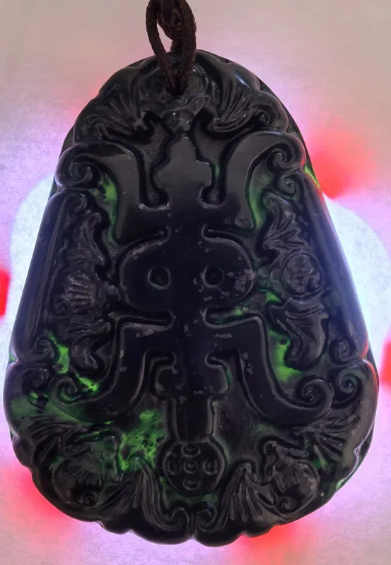 Black Green Jade Longevity Amulet Pendant 219