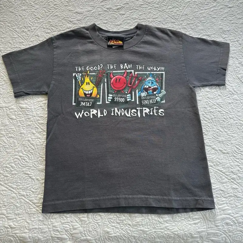 Vintage World Industries skate tee size XS y2k Flame Boy Wet Willy MugshoT T Shirt