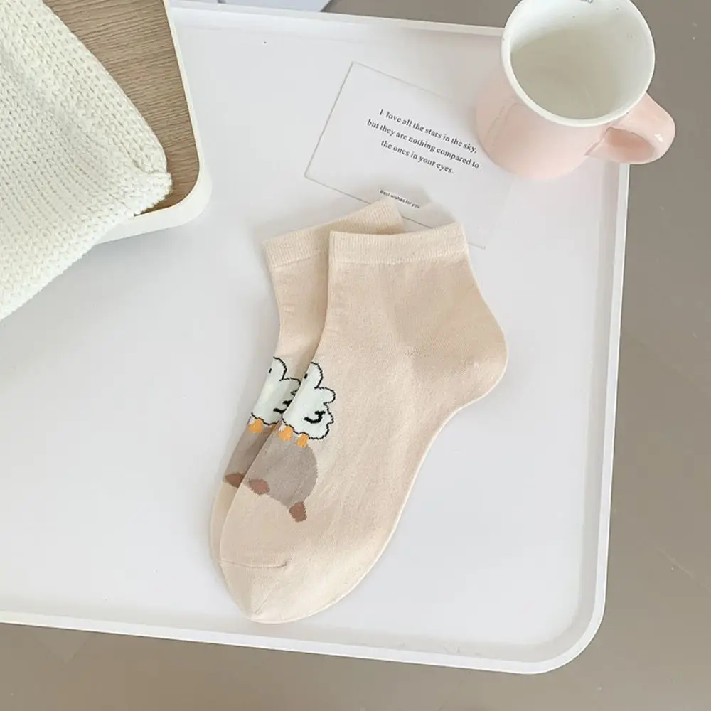 

5Pairs Japanese Style Cartoon Capybara Socks Non-Slip Breathable Capybara Mid-tube Socks Hosiery Dot Socks Women Student