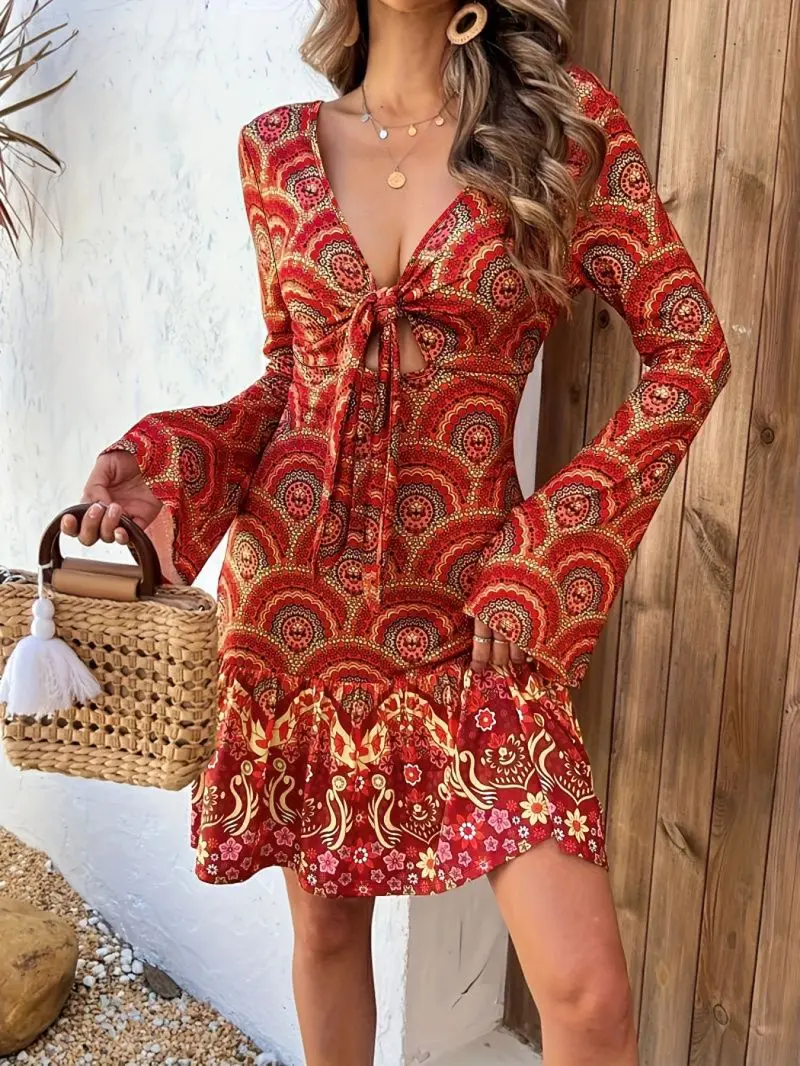 Vintage Ethno-Print V-Ausschnitt Kleid mit ausgestellten Ärmeln und Rüschenkante für Damen – Lässiges Maxikleid für den Sommer – Detail 3