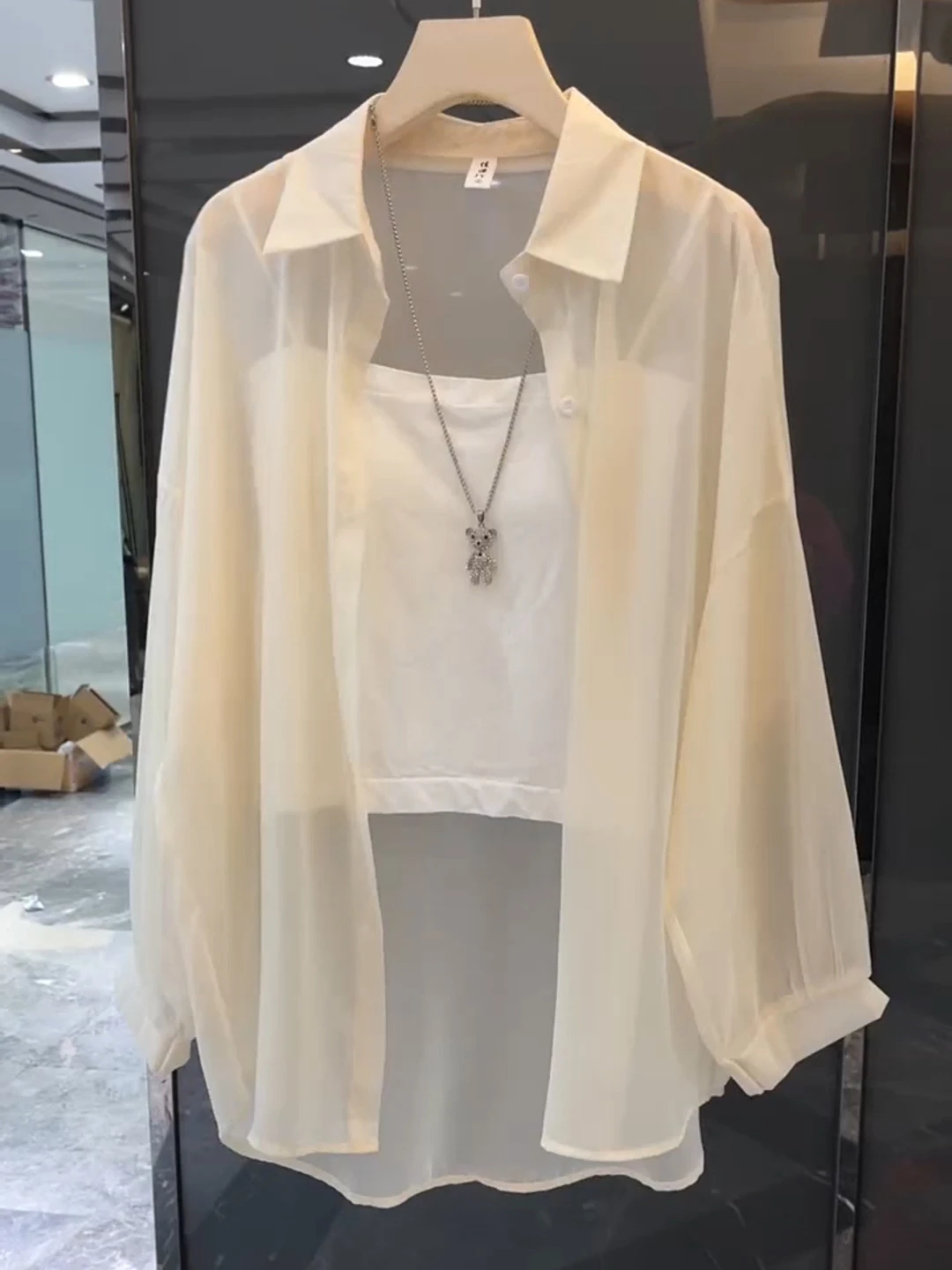 

Лето 2023, женский свободный крой, защита от солнца, ледяной шелк, тонкий прозрачный светящийся повседневный универсальный моющийся топ с бусинами