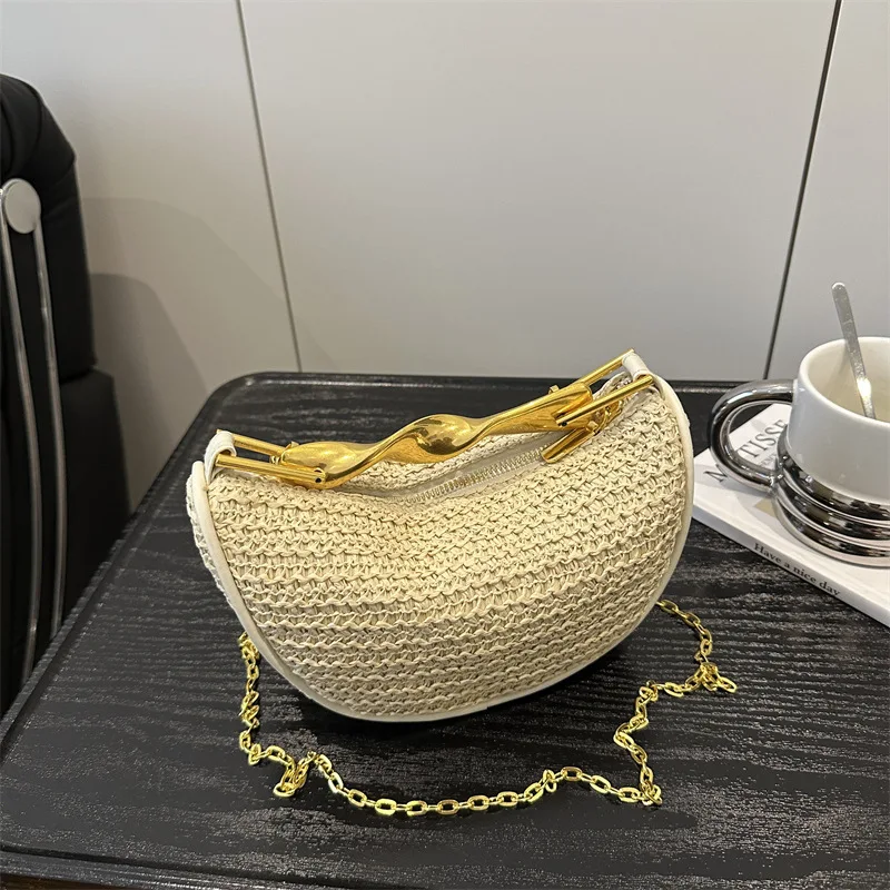 

Трендовая нишевая дизайнерская сумка 2025 года, новая повседневная сумка через плечо премиум-класса в стиле ретро с металлической цепочкой