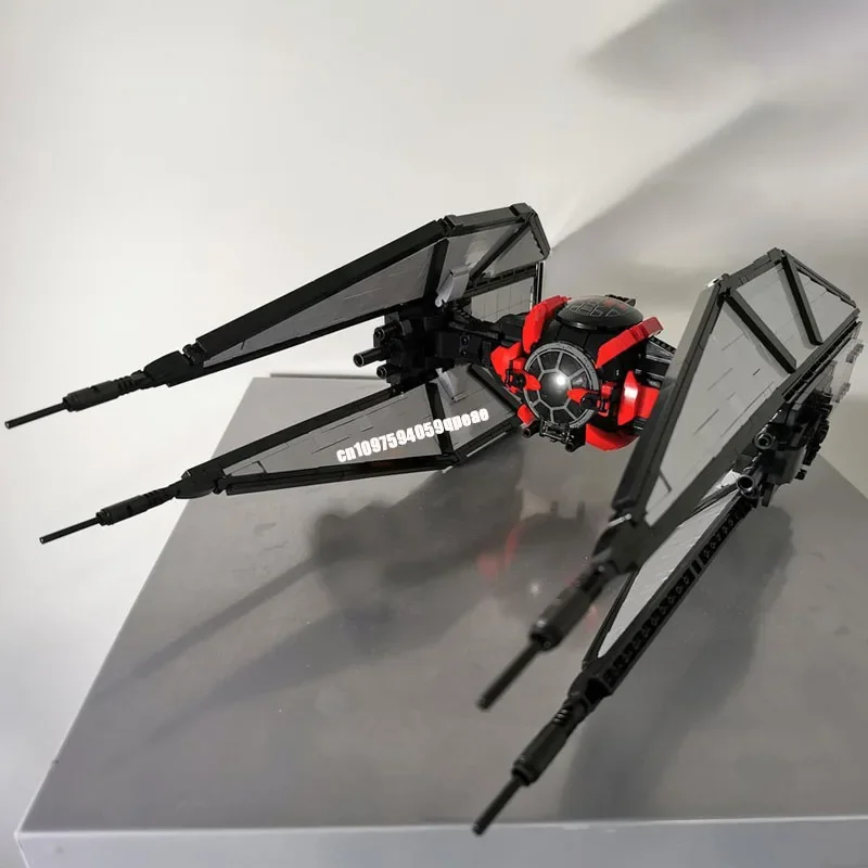 Nouveau 1129 pièces célèbre film de combat étoile Moc Spacefighter cravate murmure modèle idées créatives enfant jouet cadeau d'anniversaire Puzzle personnalisé