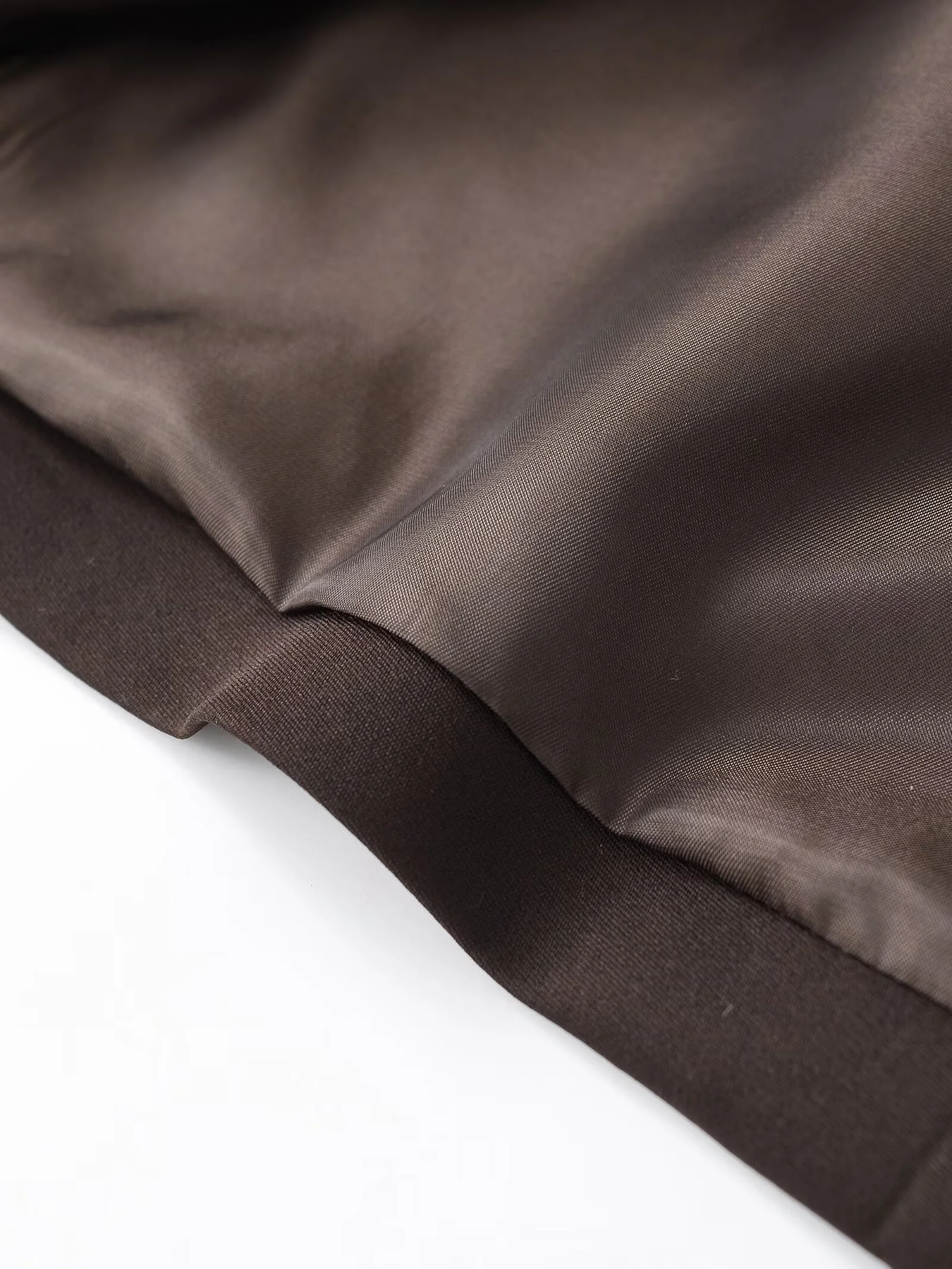 2025 Winter Neue frauen Casual Modische Einfache Vielseitige Revers Langarm Gepolsterte Schulter Lose Single Button Anzug Jacke