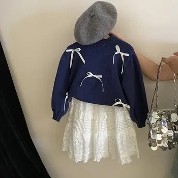 2024 Yuvarlak Yaka Çizgili Yaylar Kazak Kore Yay Örgü Kazak Sonbahar Yeni Dantel Kek Etek Gelgit Basit Moda