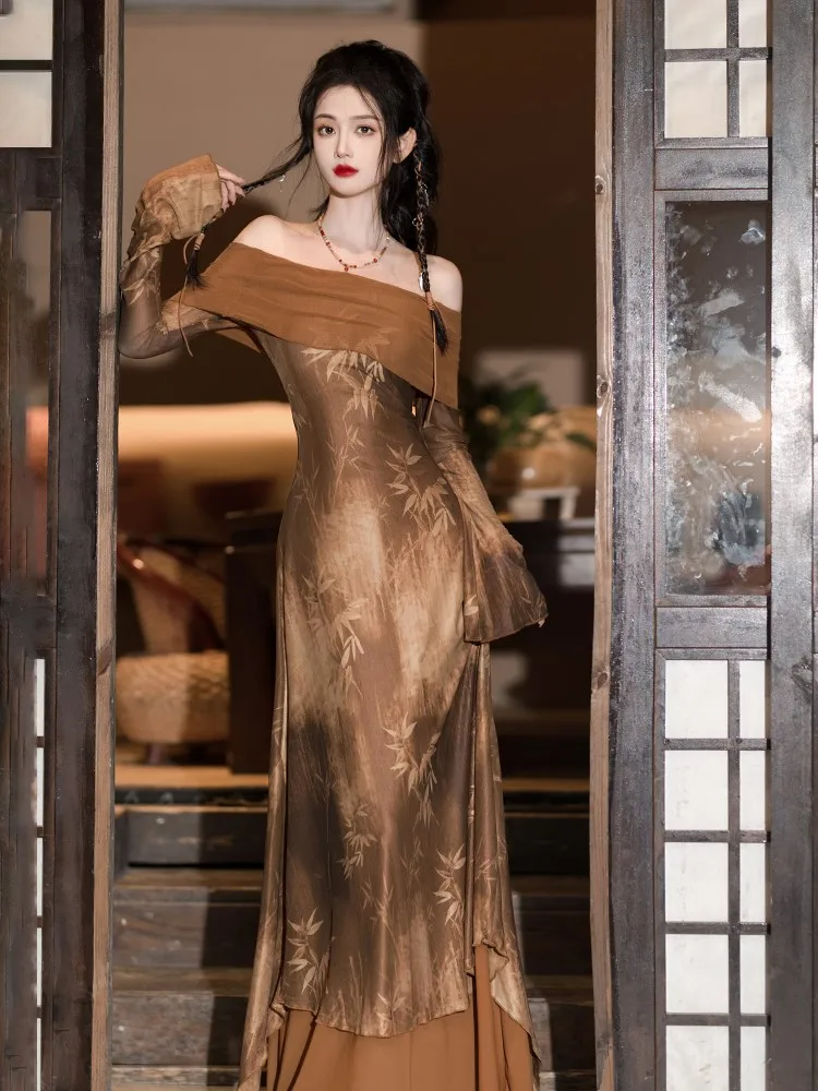 

A new Chinese-style one-shoulder dress for women pure and elegant long
