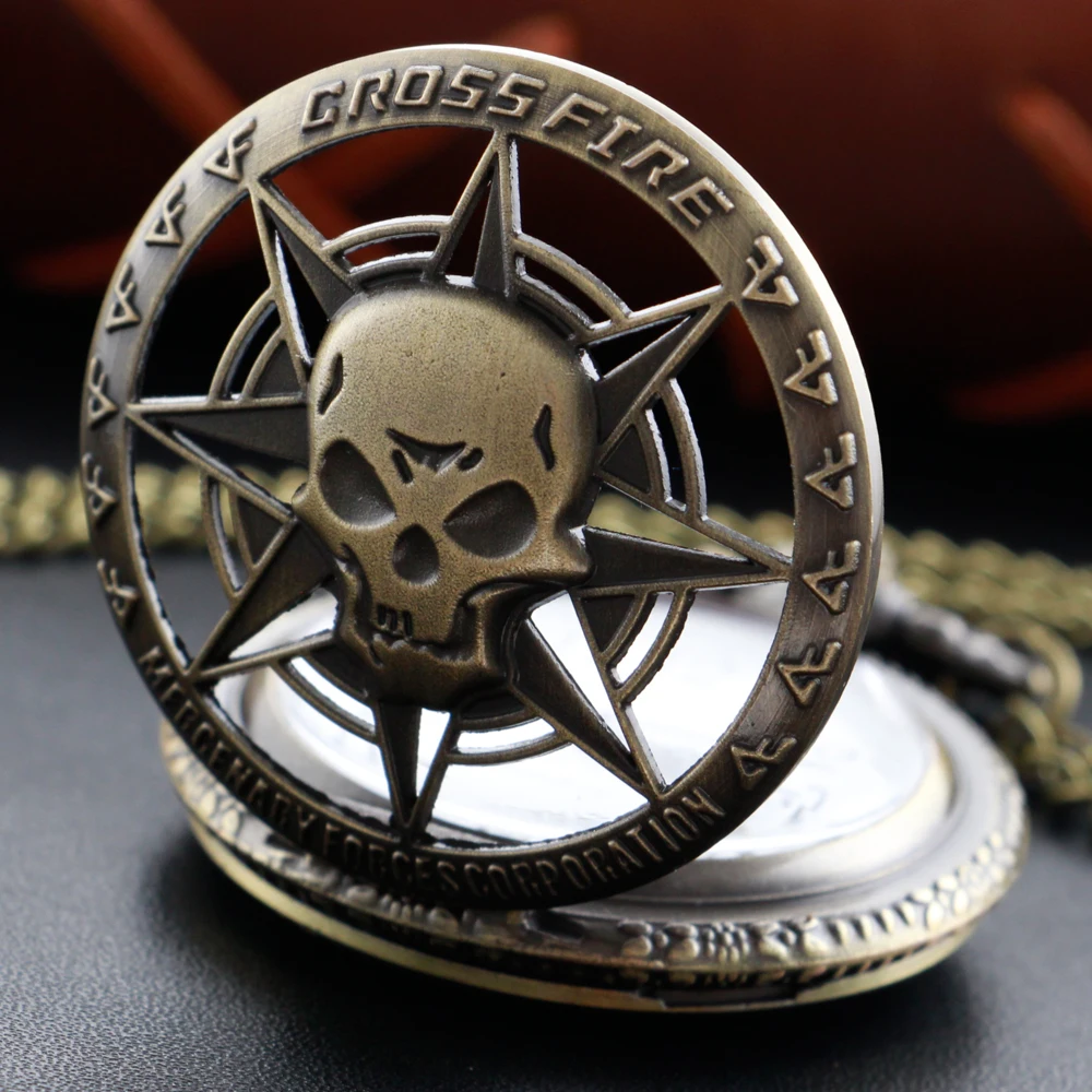 Retro Hollow Cowboy Pendant Bullet Skull Bronze Quartz Pocket Watch Mini Time Gem Necklace Clock Men Women Kids Gift Accessories