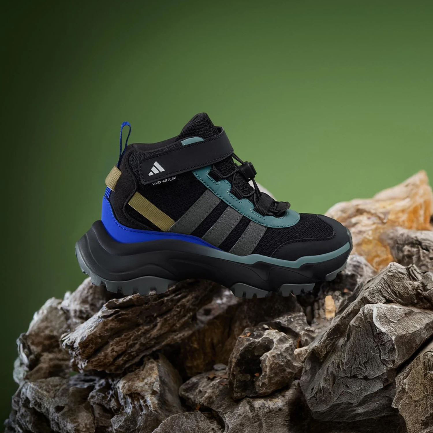 

Оригинальные детские теплые спортивные туфли Adidas средней высоты CITYWOWLK MID JQ6773