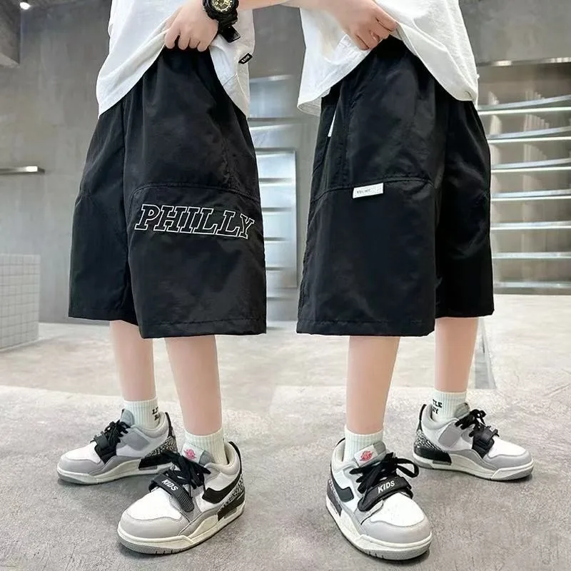 2026 Summer Boys Sports Shorts Sweatpants Korean Kids High Street Trend Casual Shorts Quick Drying Breathable Purple Short Pants