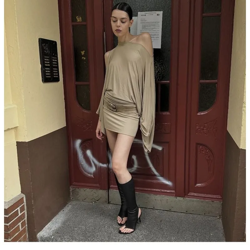 الشارع الرجعية نمط كسول خارج الكتف فستان بأكمام طويلة المرأة ضئيلة مطوي الورك تنورة