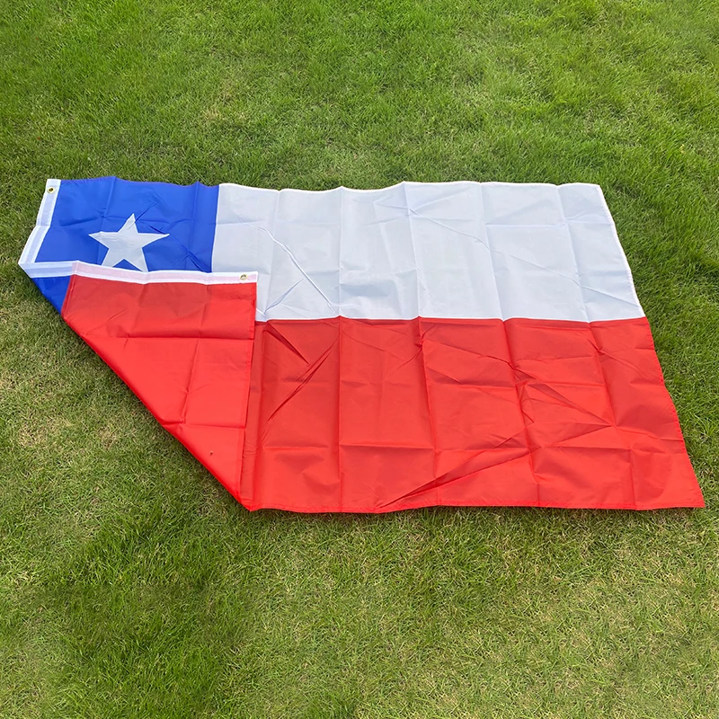 Aerlxemrbrae flag 90*150cm Chile Flag 100% Polyester Banner with 2 Grommets for Hanging