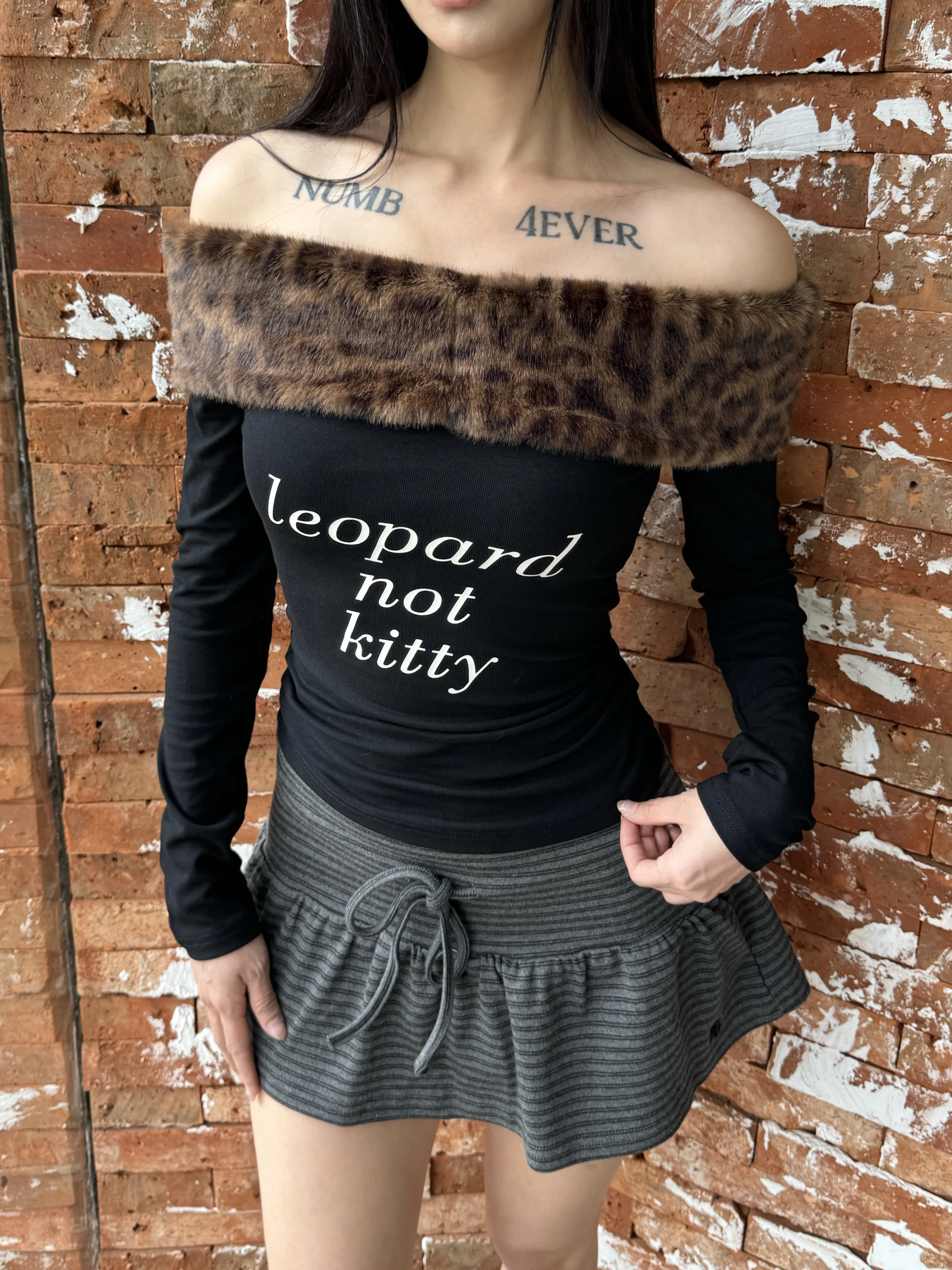 

Women T-shirt Harajuku Korean Y2k Tee Top 90s Aesthetic Streetwear Vintage Long Sleeve Slash Neck T-shirt 2000s Fashion Clothes