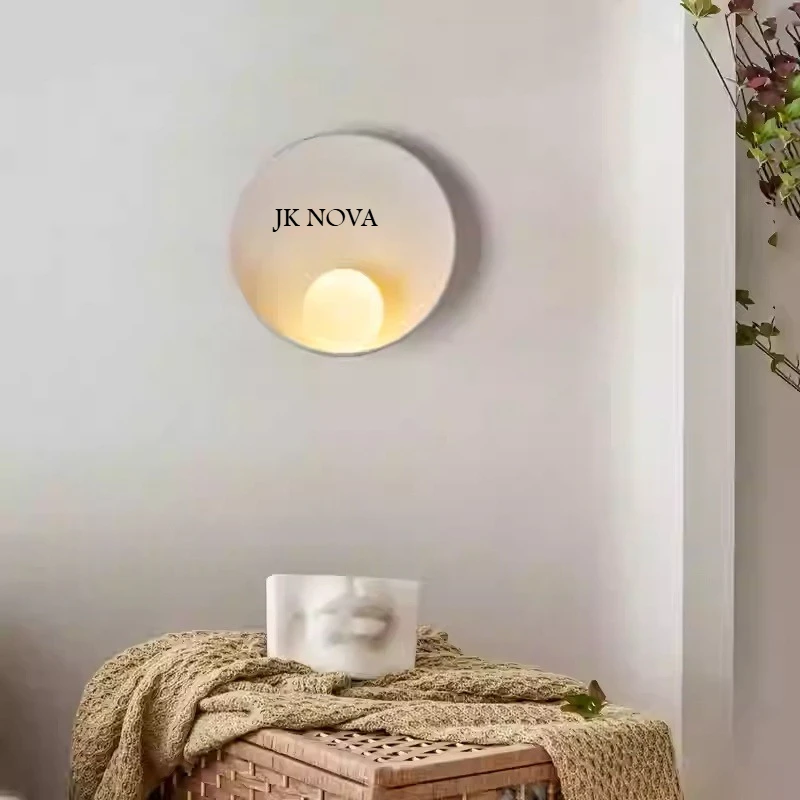 Lámpara de noche para dormitorio, minimalista, nórdico, Internet, famosa, luz nocturna para casa de familia, nueva arte chino, lámpara de pared Circular de estilo crema