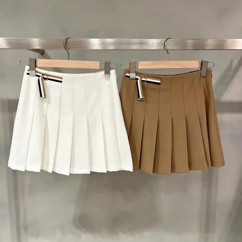 Women Golf Skirt New Arrival Irregular Design Front Pleated Back Bodycon Outdoor Skirt With Waist Belt Sports Golf Skort