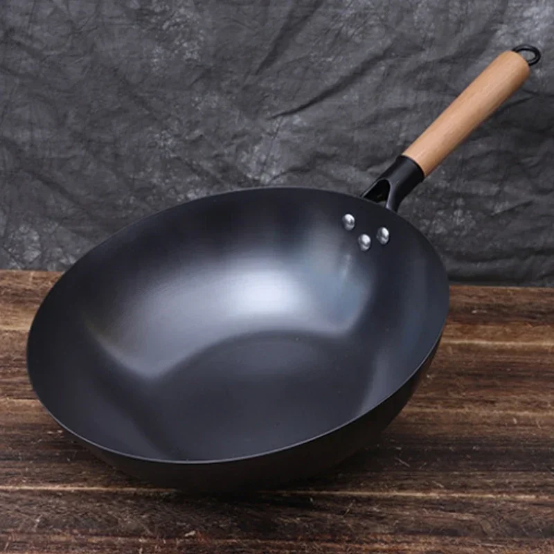 Iron Wok Pan with Lid 32cm Woks & Stir-Fry Pans No Chemical Coated Flat Bottom Chinese Woks Pan for Induction Electric Gas