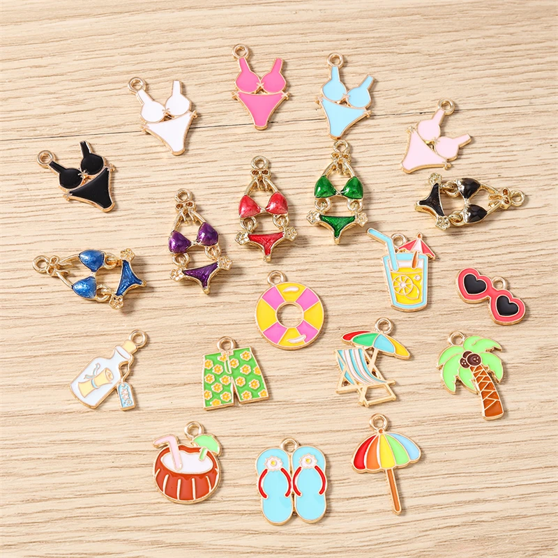 10 Stück Niedliche Emaille-Anhänger mit Sommer-Strand-Motiven (Badeanzug, Bikini, Getränke) für Schmuckherstellung, Halsketten, Ohrringe, DIY-Bastelbedarf – Detail 1