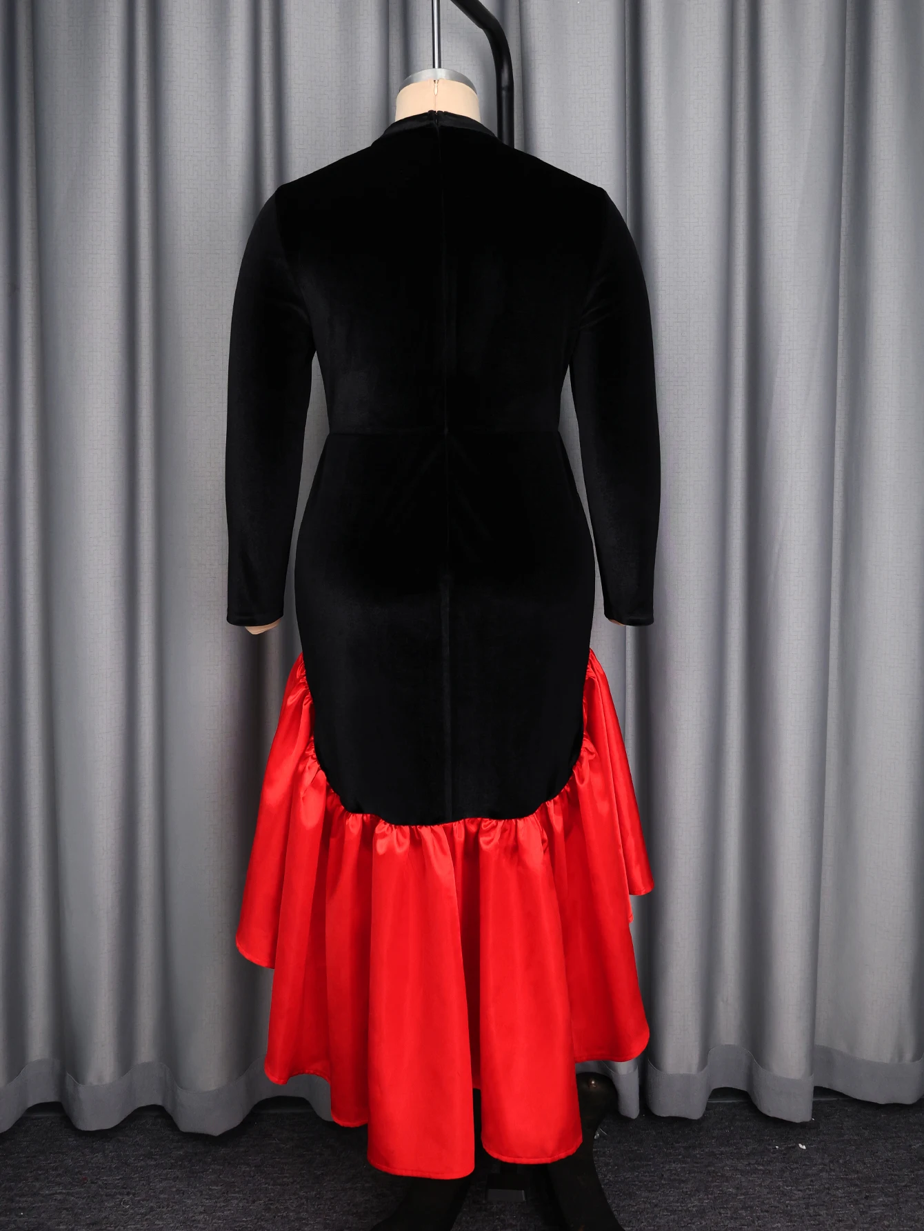 ชุดเดรสผ้ากำมะหยี่ลายปะติดแบบเมอร์เมด ดีไซน์หรูหรา คอสูงครึ่งตัว แขนยาว เหมาะสำหรับงานเลี้ยงตอนเย็น งานคริสต์มาส งานค็อกเทล ฤดูใบไม้ร่วง ฤดูหนาว