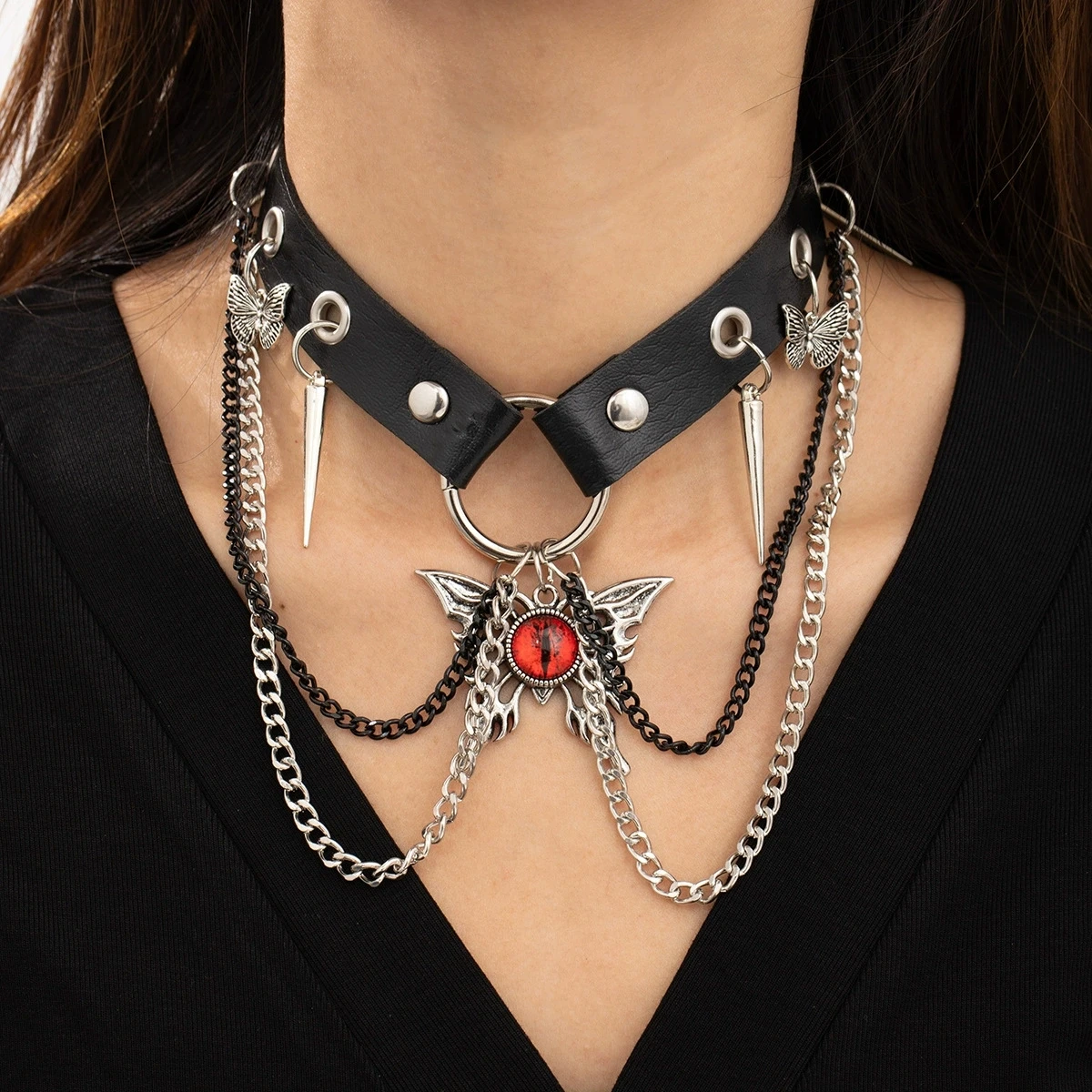 Dark gothic punk spicy girl choker leather collar for women, sweet and cool collarbone chain cross butterfly necklace
