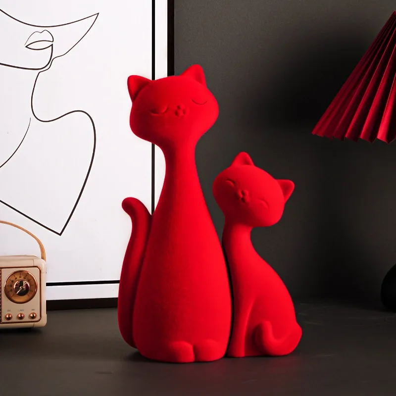 Creative cat ornaments, entry-level living room dining side wine cabinet high-end niche decoration art