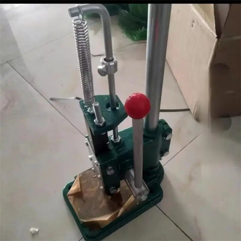 Manual Coconut Shel…