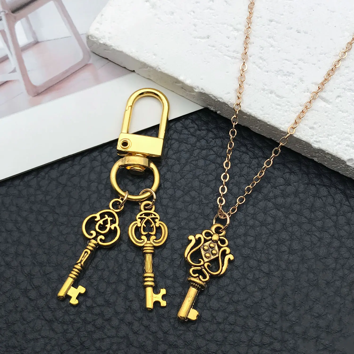 20/100pcs Mini Key Series (Includes Antique Gold/Bronze/KC Gold/Bright Silver Finishes) - Ideal for Handmade Jewelry Crafting