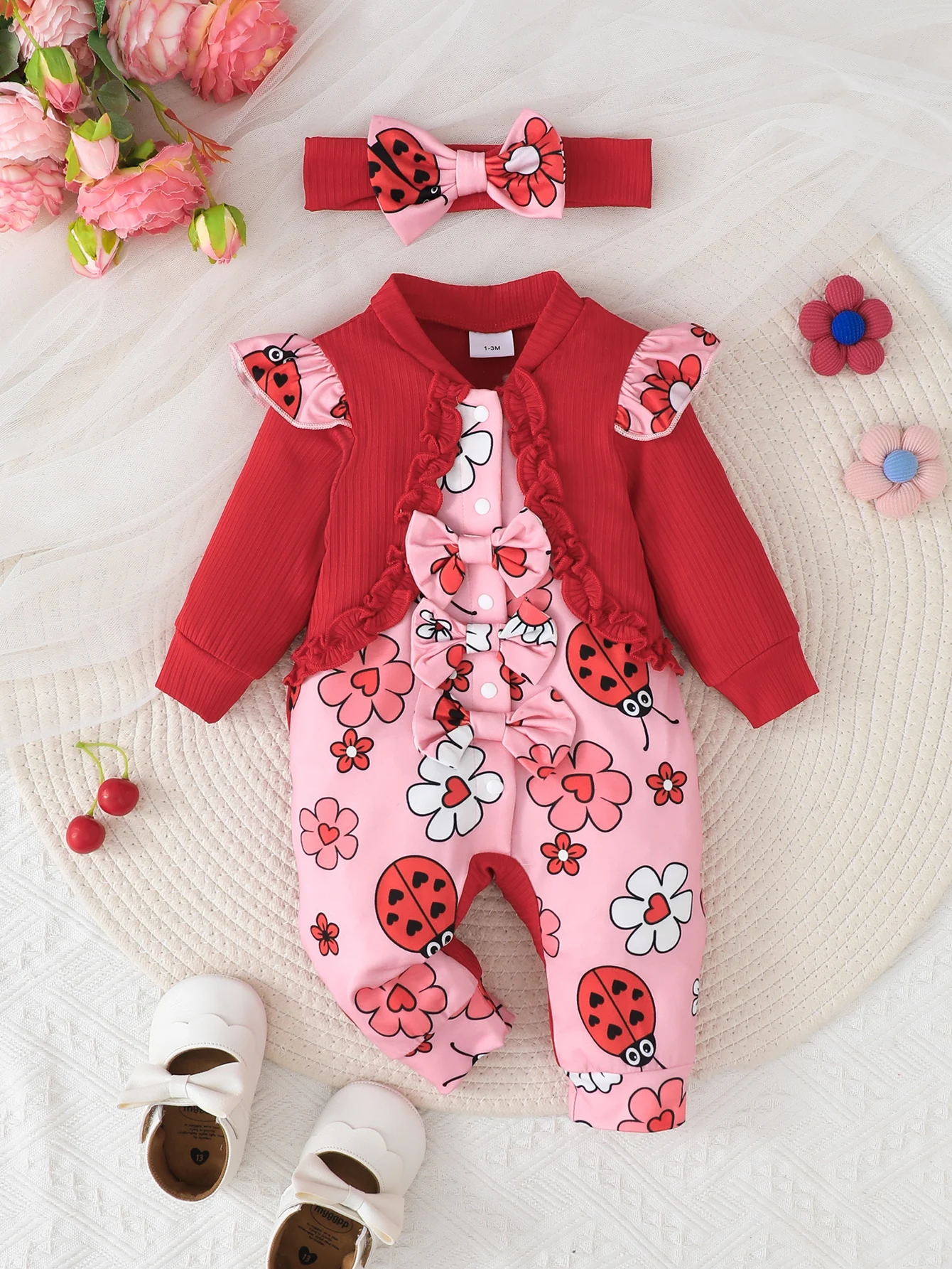 

Baby Girl's Ladybug & Flower Print Jumpsuit with Red Cardigan & Headband Set,Comfortable fabric for baby on and off.