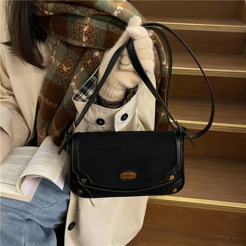 

Модная роскошная винтажная сумка для подгузников: стильная кожаная сумка через плечо для элегантной современной модной женщины