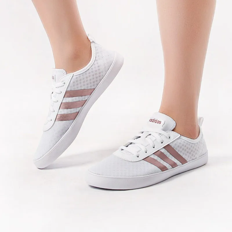 

Adidas White Low - top Sneakers with Rose - gold Three - Stripes - Stylish and Comfortable for Casual Wear