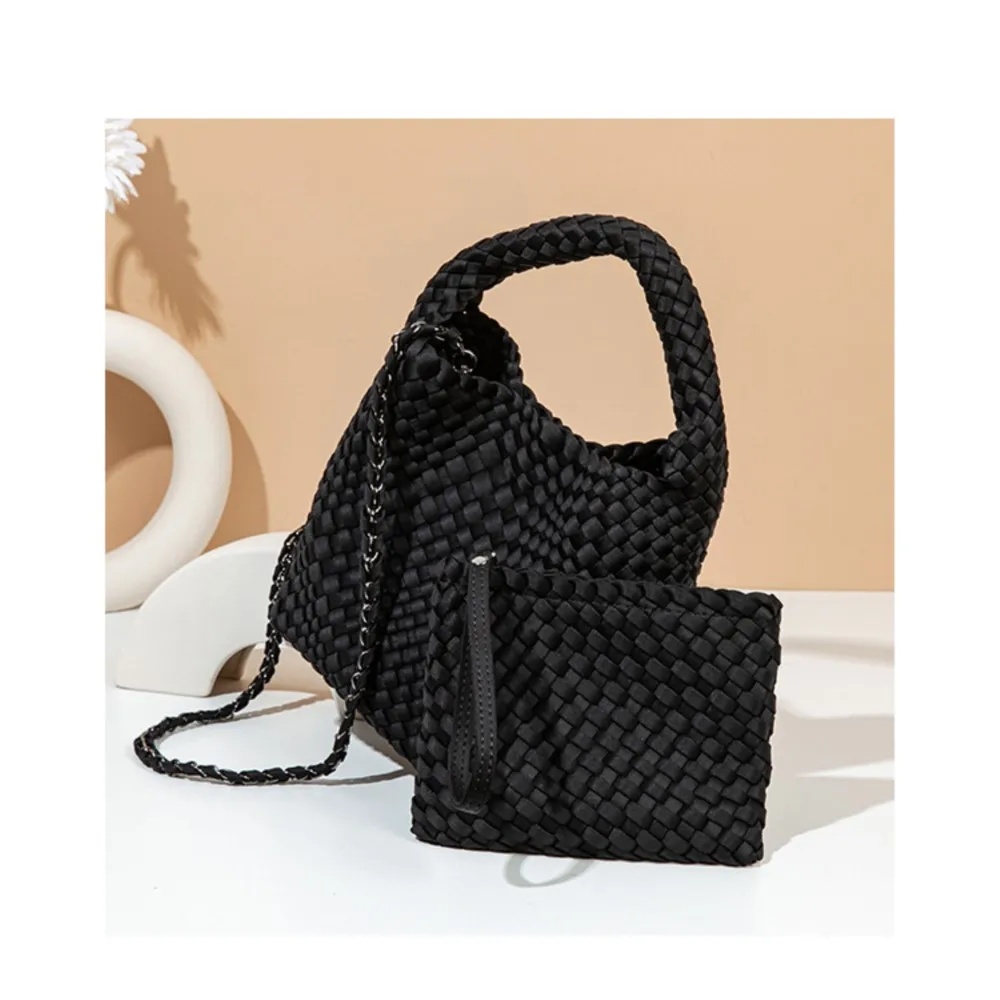 

2025 New Handmade Fashion Knitted Women's Diving Bag Waterproof Large Capacity Shoulder Bag Female Underarm Bag