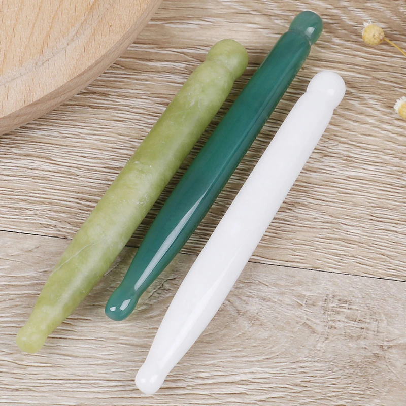 Pluma de punto de acupuntura para terapia, herramienta de masaje Guasha para ojos y cara, masajeador de piedra de Jade Natural, alivio del estrés, 1