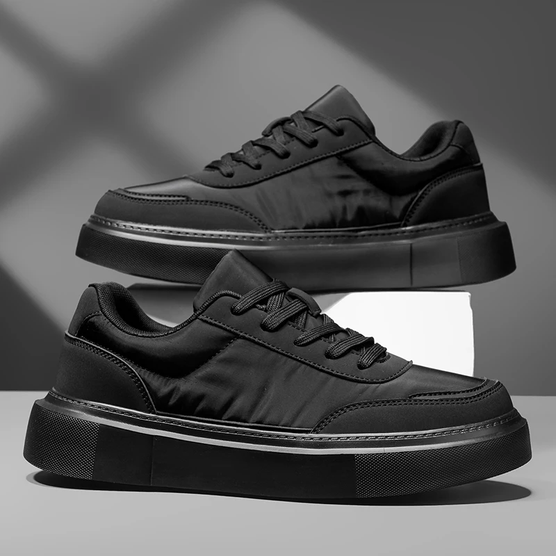 

Men's Durable Outdoor Sneakers - All-Weather Cushioning with Lace-Up Design, Available in Two Colors, Low-Top Urban and Lightweight Hiking Shoes, Suitable for Everyday Wear, Travel, and Year-Round Use - Sturdy and Durable Casual Shoes, Stylish Appearance,