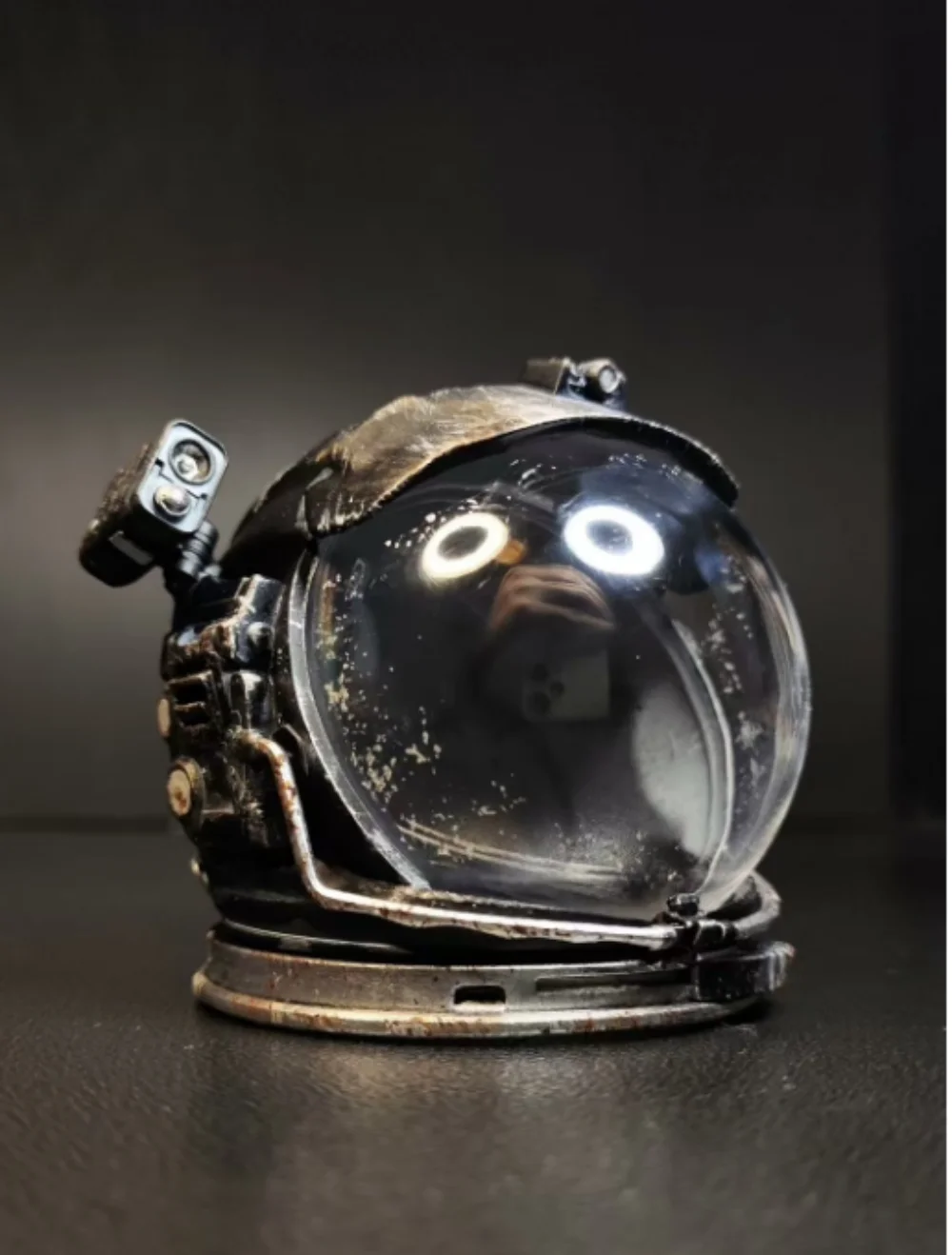 Modello di casco e guanti da astronauta nero da soldato in scala 1/6 per action figure da 12 pollici