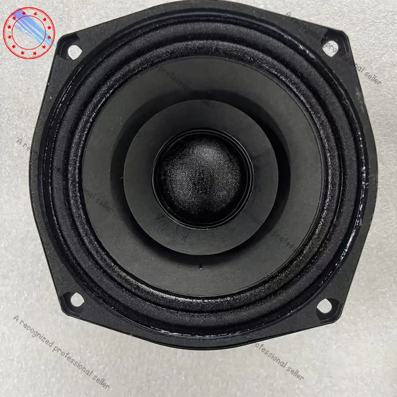 

5.25-Inch full-range speaker, real cobalt magnetic full-range 8 ohms/4 ohms/16 ohms, optional, truly balanced tone