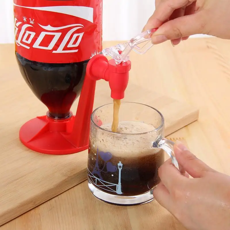 Jarro de água distribuidor de bebidas de soda garrafa de cola de cabeça para baixo distribuidor de água potável interruptor de boisson gadget festa barra de casa