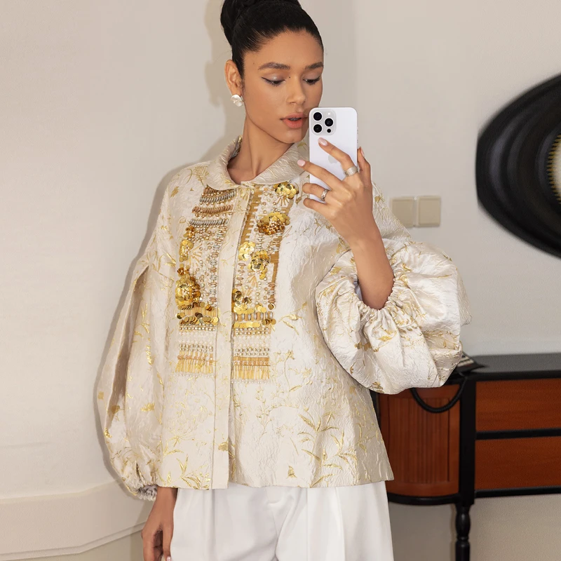 

Retro Artistic Lantern Sleeve Gold Wealthy Jacket Handmade Silk Top for Women Exquisite Craftsmanship Premium Quality