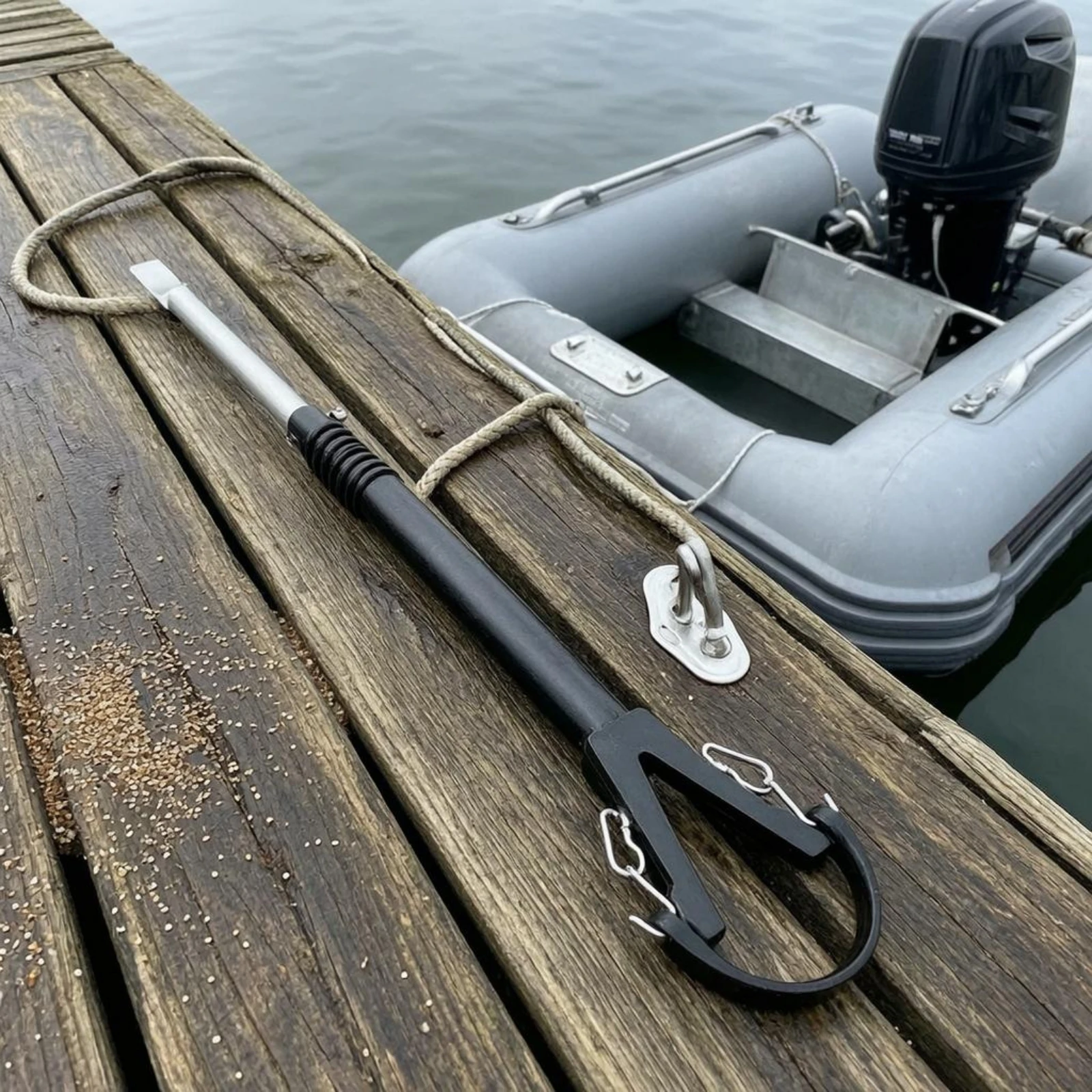Shock Absorbing Outboard Motor Support Rod Heavy Duty Marine Hardware Telescoping Stick for Boat Engine Stability