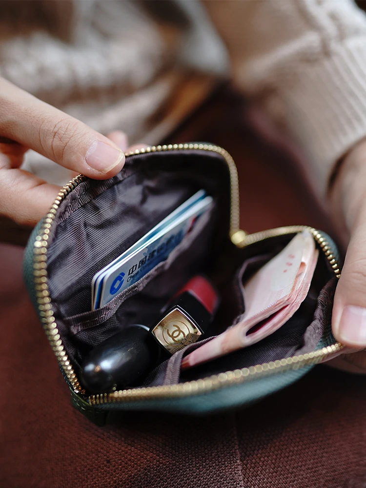 Custom Pleated Texture Vegetable Tanning Leather Classic Practical Card Headset Lipstick Change Purse