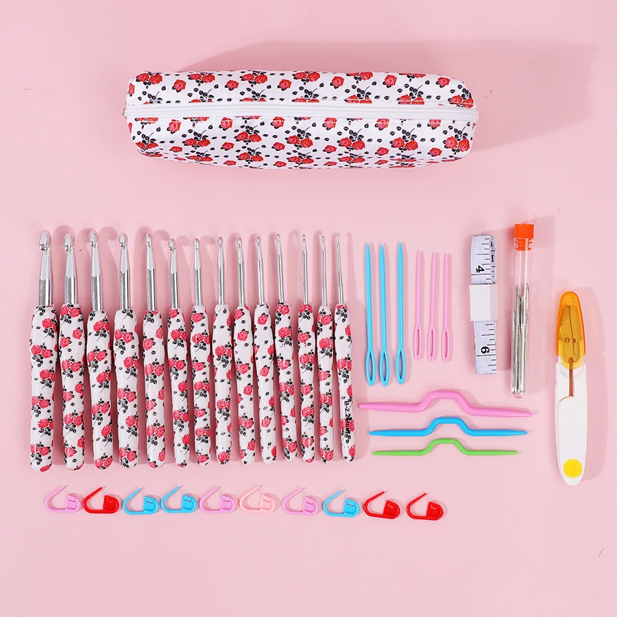 

1PC Rose Print Handmade Soft Handle Sweater Crochet Tool Crochet Hook Silicone Handle Aluminum Hand Knitting Needles Crocheting