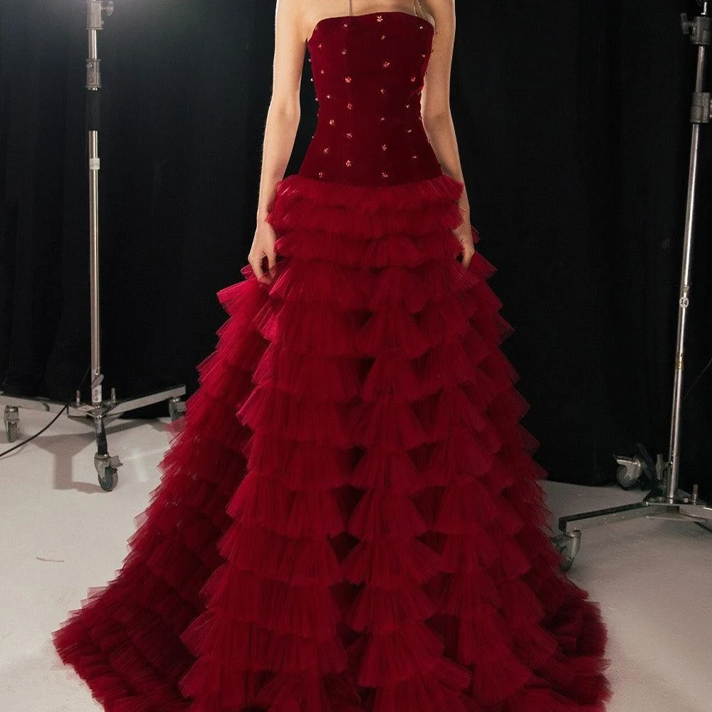 

Customized A-line Evening Dresses Floor-length Strapless Sleeveless Prom Gown Fsahion Beading Simple Draped Backless Party Gown