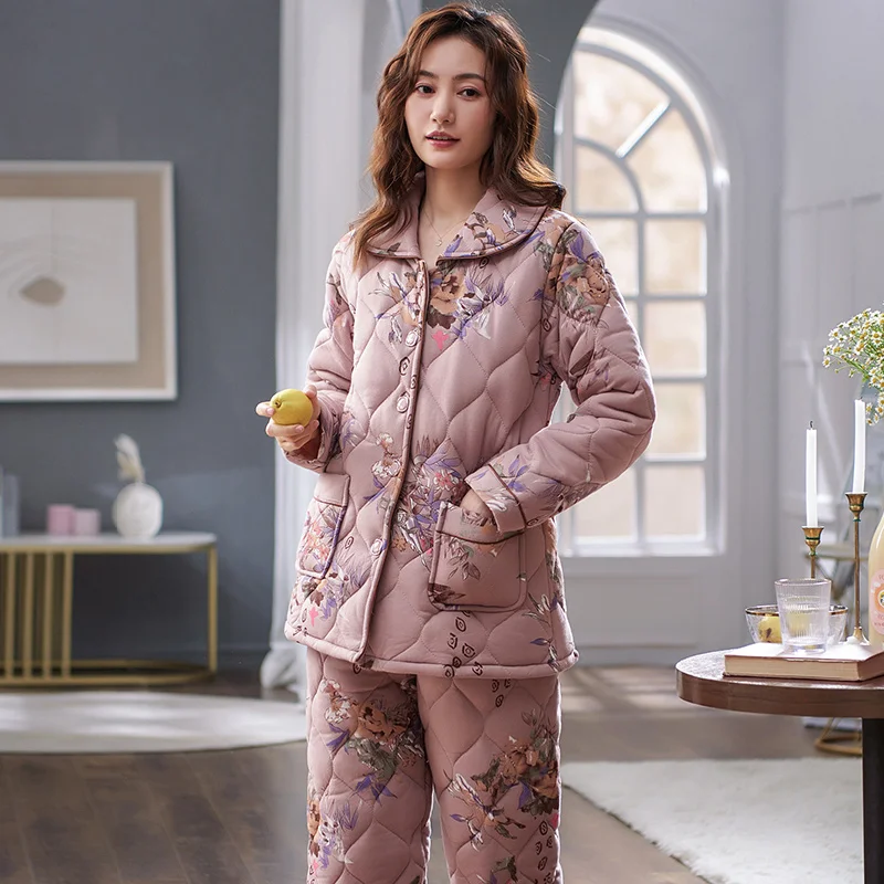 Women's Winter Thickened Cotton-padded Women's Pajamas Cardigan Lapel Flower Pattern 3 Layers Quilted Women's Home Furnishing