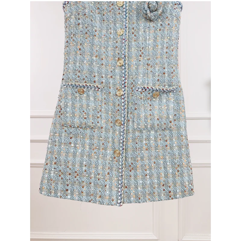 فستان عطر أزرق فاتح بدون أكمام بياقة مربعة على شكل زهرة فستان نسائي أنيق بصدر واحد من التويد فستان قصير فرنسي حلو