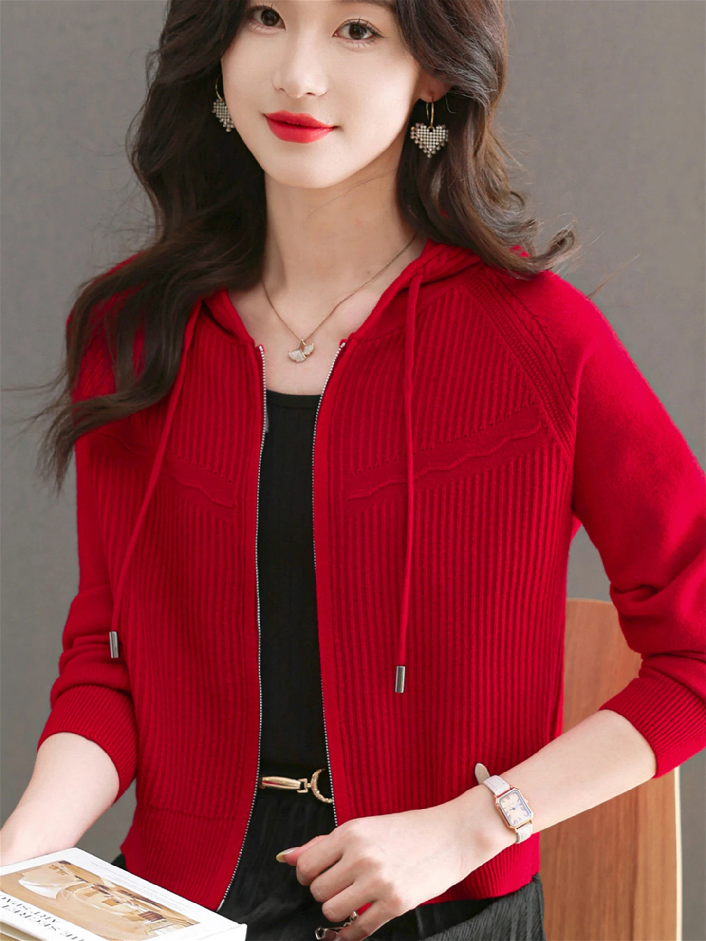 

2025 New Mommy Knitted Open Cardigan Spring Autumn Loose Fit Zipper Hooded Light Woolen Top for Middle-Aged And Elderly Women