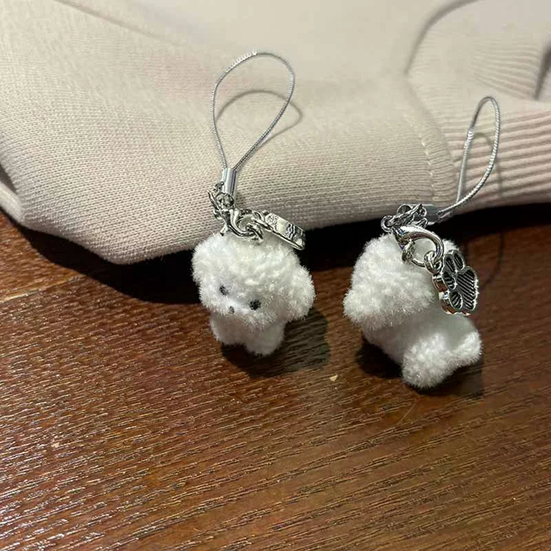 1Pcs 3D Little Plush Animal Pendant Flocked Resin Dog Puppy Keychain Backpack Car Keyrings Charms Hangs Hot Sale