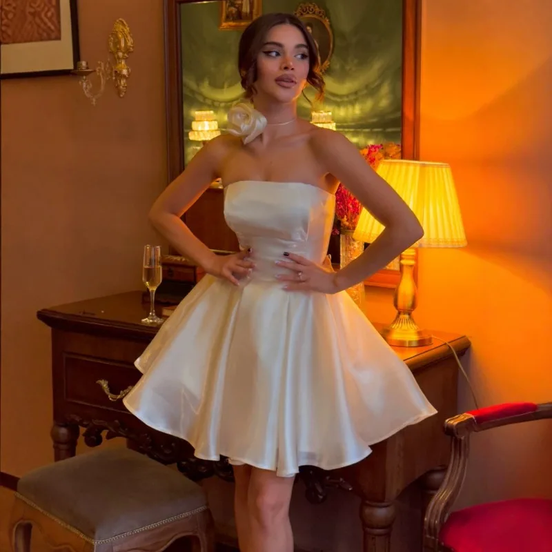 Vintage Strapless Satin Mini Wedding Dress Women Simple Pleated A‑Line Short Bridal Gown Reception Homecoming Dress Custom Made