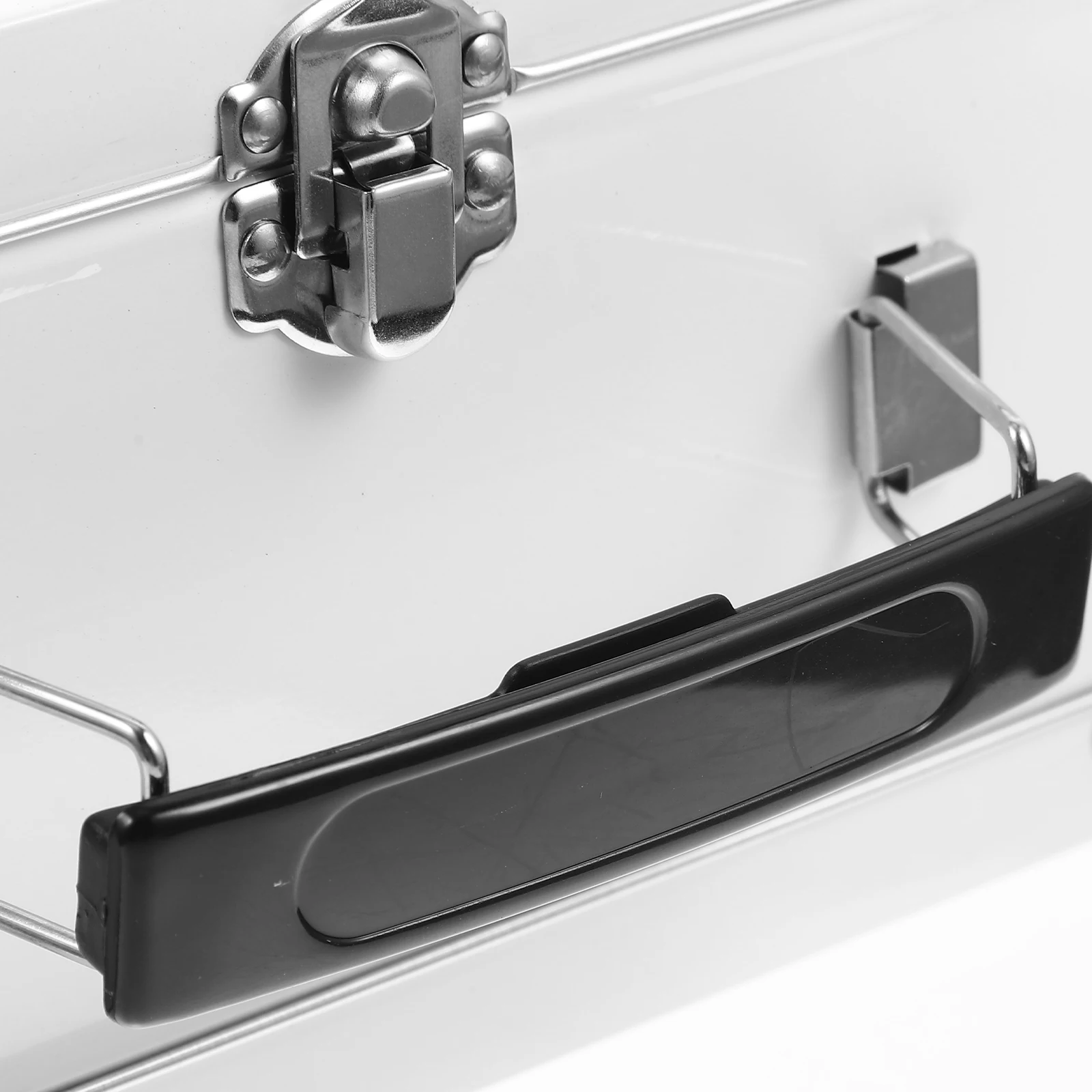 

Metal Lock Can Mailbox Shaped Storage Tins Boxes with Lids Tinplate Decorative Hinged