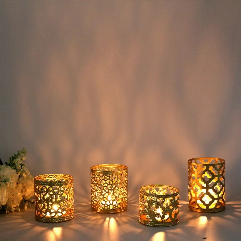 New Scandinavian Gold Geometric Hollow Iron Candle Holders Creative Aromatherapy Cups Home Ornaments Desktop Decorative Lamp