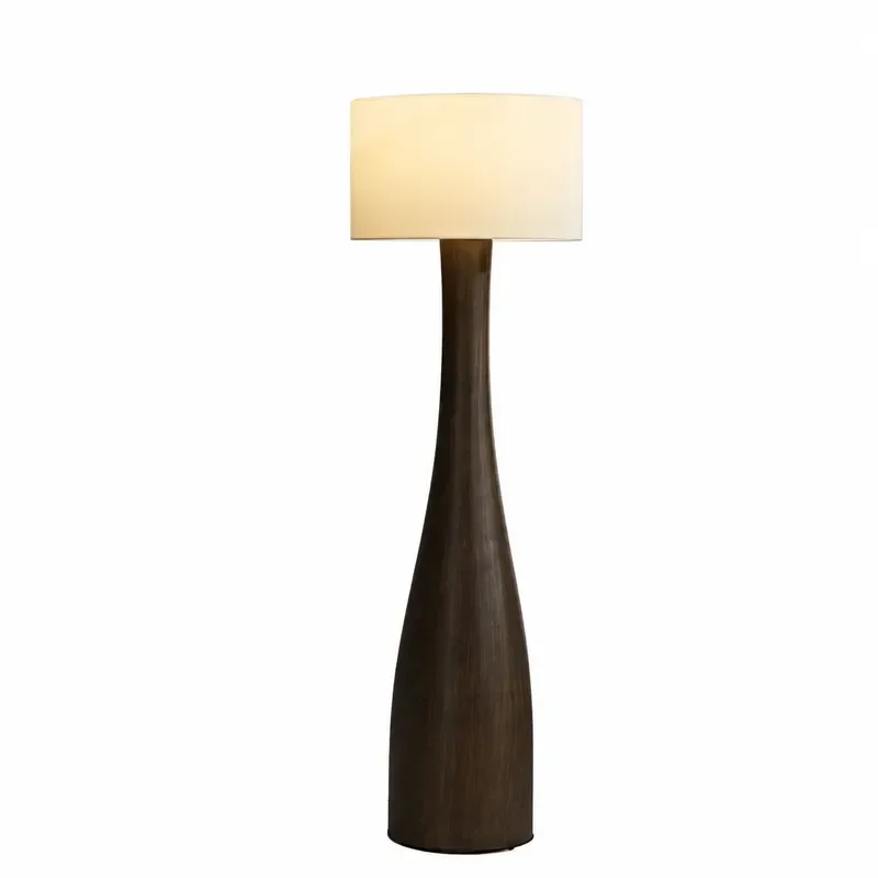 American Light Luxury Retro Resin Floor Lamp for Living Room Sofa Bedroom Bedside B&B Castle Hotel Decor